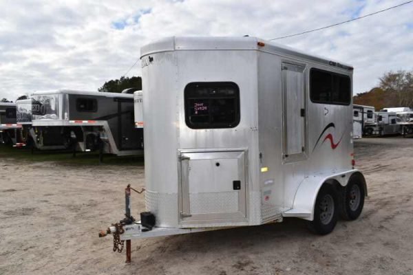 2001 CM Odyssey 2 Horse Trailer 2001 CM Odyssey 2 Horse Trailer