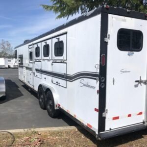 2003 Sundowner Trailers LQ 4H 8010 SIERRA Horse Trailer