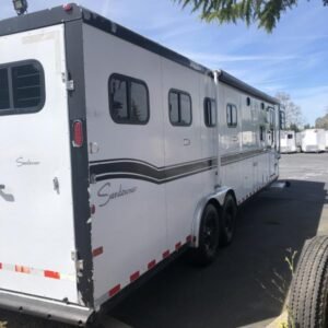 2003 Sundowner Trailers LQ 4H 8010 SIERRA Horse Trailer