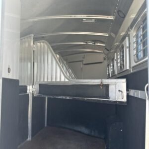 2007 4 Star 4 Horse 14' Outlaw LQ Slide Out