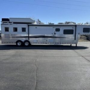 2007 Bloomer 3 Horse Living Quaters