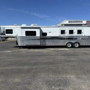 2007 Bloomer 3 Horse Living Quaters