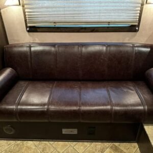 2009 Bloomer Trailers Evolution 10th Anniversary Edition 3-H 11' LQ