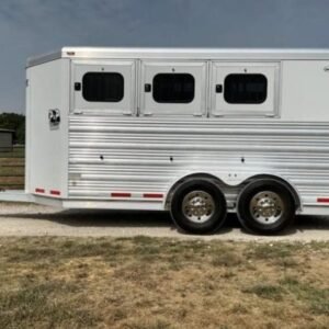 2013 model Cimarron 3 Horse Bumper Pull