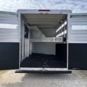 2013 model Cimarron 3 Horse Bumper Pull