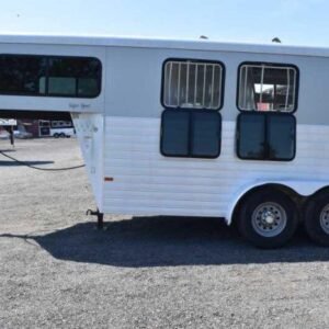 2014 Sundowner 2 Horse Gooseneck Trailer