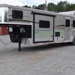 2015 Bison Ranger 3LQ Horse Trailer with 10' Short Wall