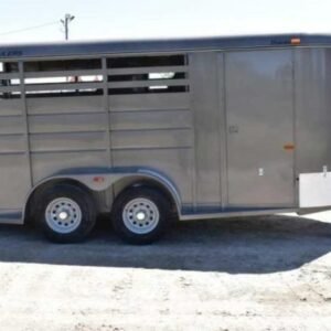 2017 CM 3HSLBP 3 Horse Trailer