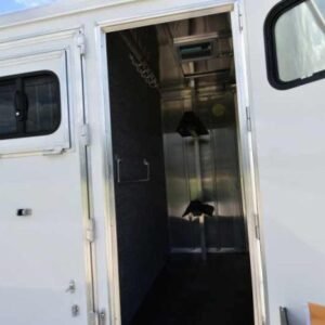 2018 Lakota 2HBPST 2 Horse Trailer