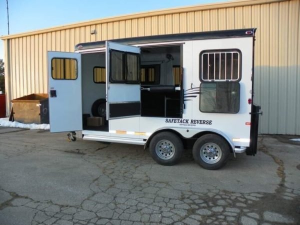 2022 Double D Reverse Slant 2 Horse Bumper Pull 2022 Double D Reverse Slant 2 Horse Bumper Pull
