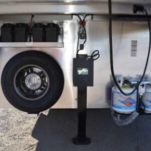 2022 Lakota Charger LQ 2 Horse Trailer with 9' Short Wall