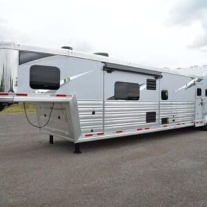 2024 LAKOTA BIG HORN 8417 DOUBLE SLIDE 4 HORSE TRAILER