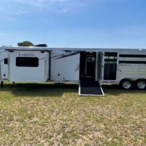 2024 Lakota Charger LE81413SR Stock Trailer with 13' Short Wall