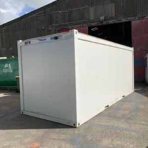 20ft X 8FT INSULATED STORAGE UNIT - First Choice Shipping Containers