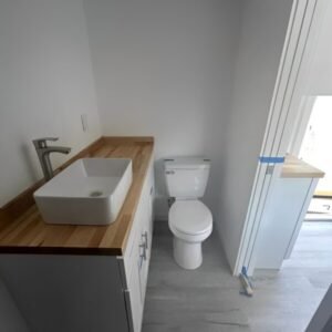 20ft x 8ft Portable Container House On Wheels - M-W Containers