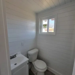 Custom 20ft Shipping Container House - M-W Containers