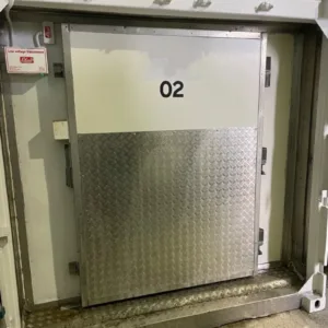 Govi 10ft Refrigerated Container (Fridge & Freezer) - First Choice Shipping Containers