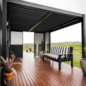 Luxury 40ft prefab container house with easy-folding sandwich panels. - M-W Containers