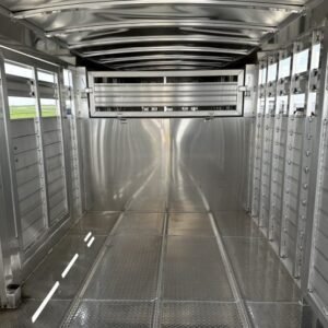 New 2024 Elite Trailers 32FT TRIPLE AXLE STOCK TRAILER W/ 3 COMPARTMENTS