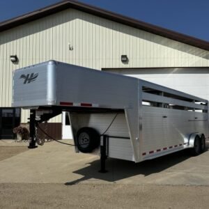 New 2024 Hillsboro 24' Livestock Trailer - Three Compartments