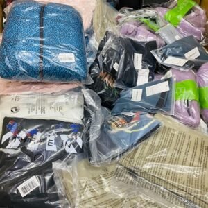 Amazon Overstock Clothing Truckload - Pallet Liquidation Depot