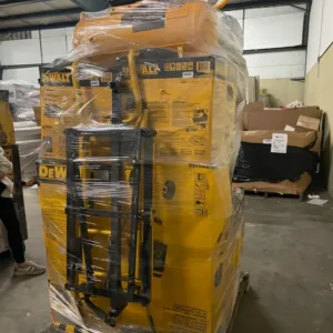 Dew@lt Truckload - Pallet Liquidation Depot