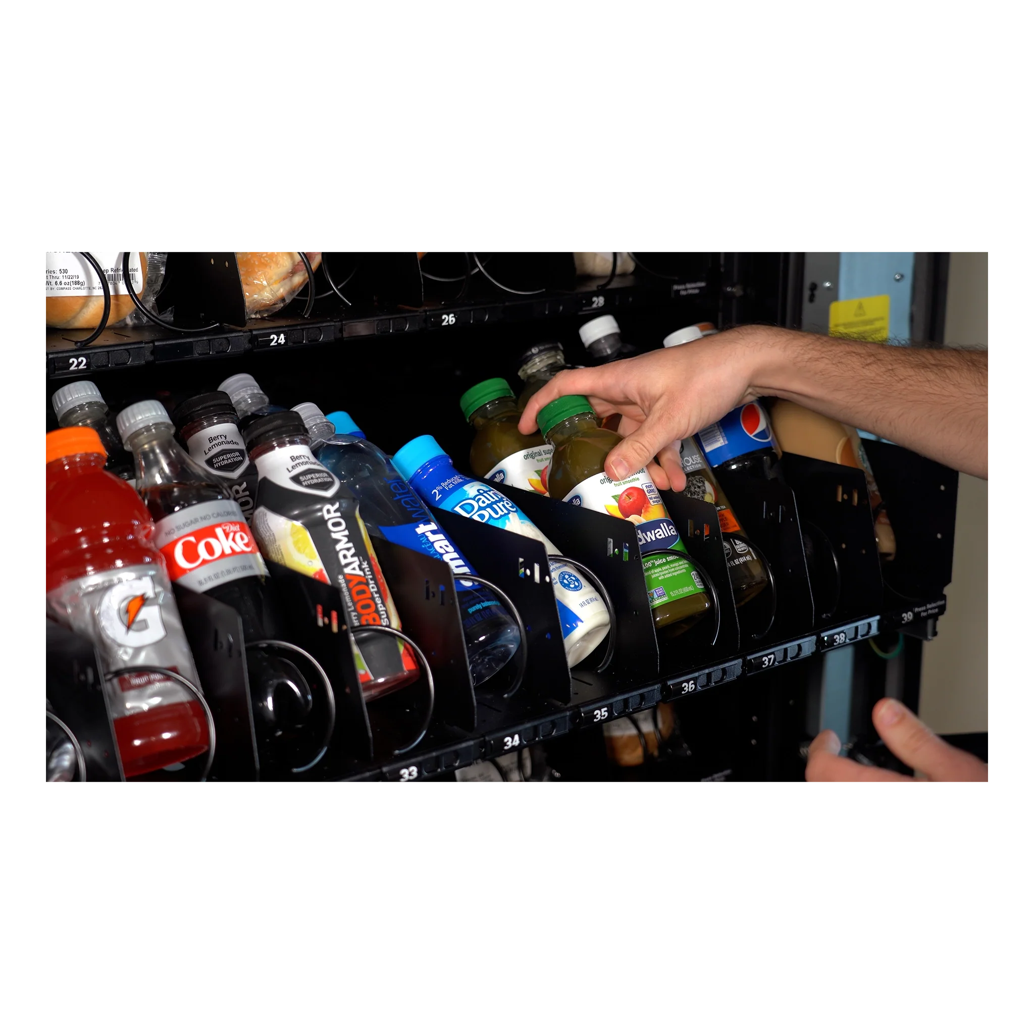 5-Wide Snack & Drink Combination Vending Machine 5-Wide Snack & Drink Combination Vending Machine