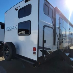 2024 Dutchmen Kodiak Ultra-Lite 302BHSL, 2024 travel trailer camper for sale at AnchorBox (view 4)