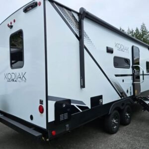 2025 Dutchmen Kodiak Ultra-Lite 242RBSL, lite travel trailer camper for sale at AnchorBox (view 4)