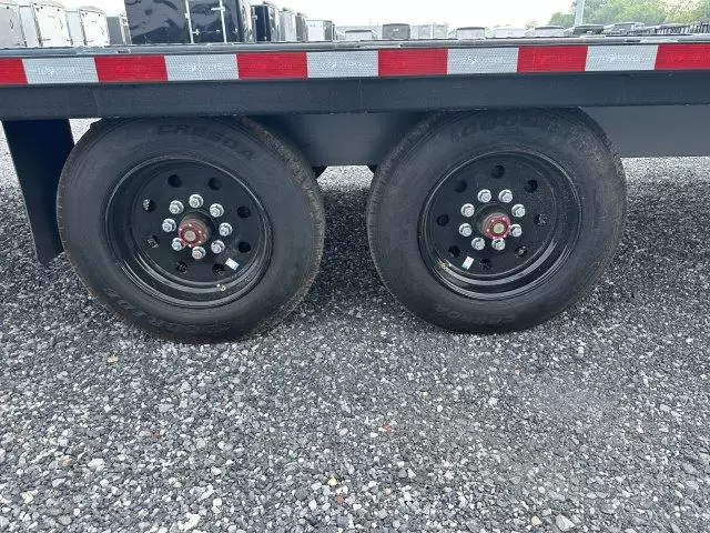 BWise 8 x 28 Gooseneck Deckover Equipment Trailer BWise 8 x 28 Gooseneck Deckover Equipment Trailer, 8x28 gooseneck trailer for sale at AnchorBox (view 2)